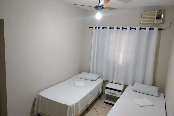 Room 12 of 32