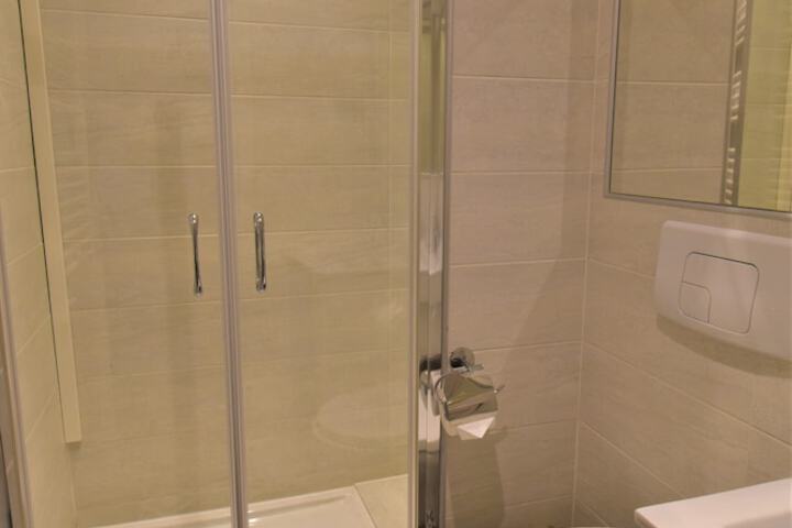 Clean Restrooms