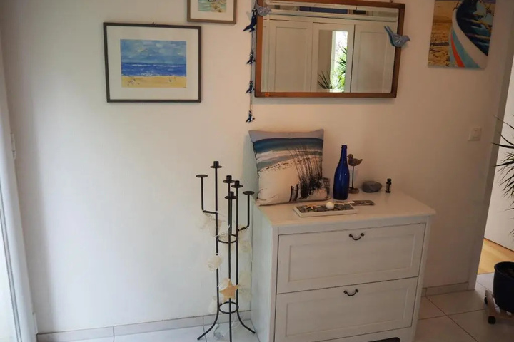 Room 2 of 15