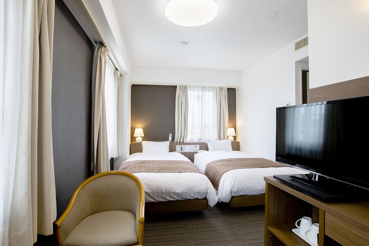 Room 21 of 44