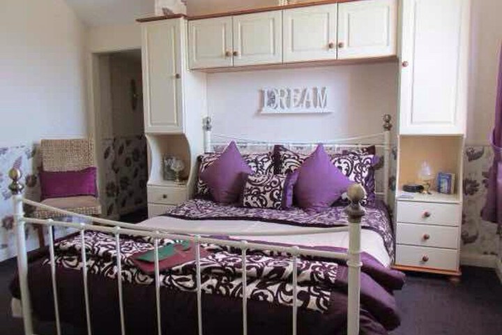 Room 12 of 26