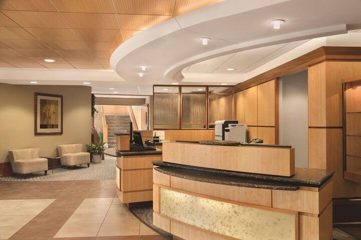Hotel Interior 4 of 26