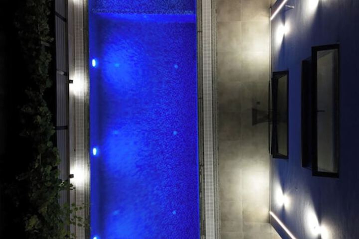 Pool 137 of 164