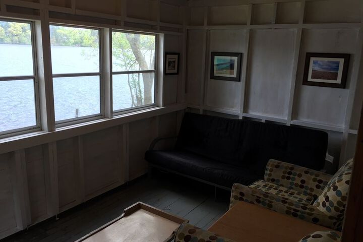 Room 73 of 199