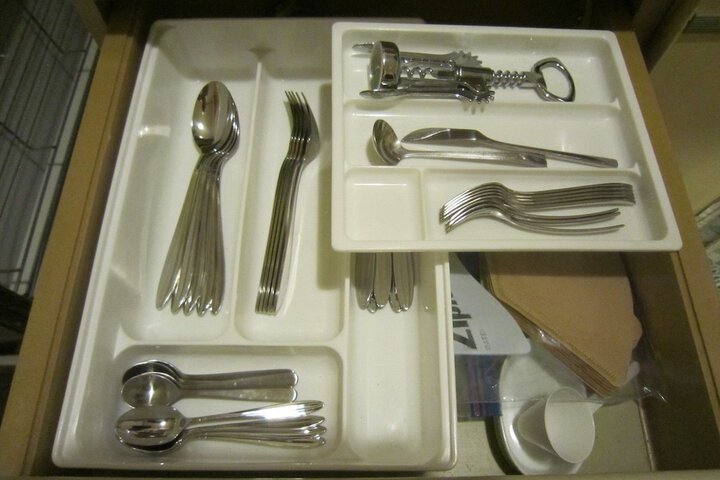 Room 10 of 25