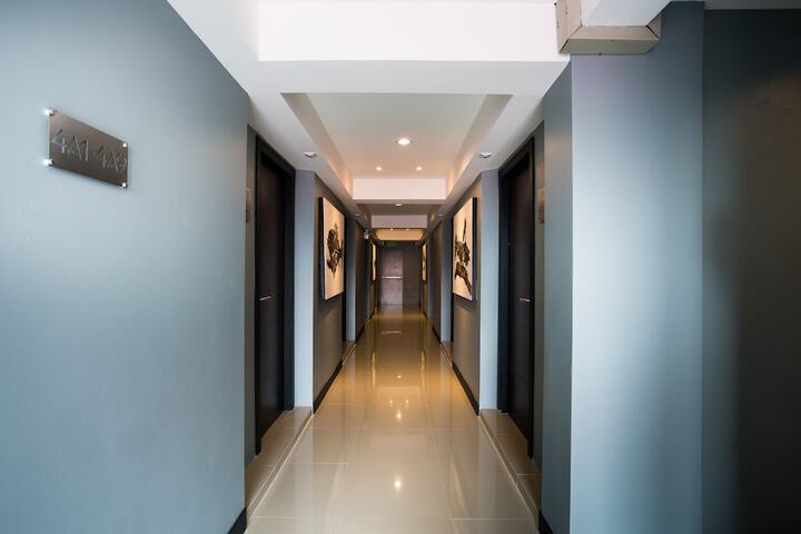 Ballroom/Hall 123 of 181