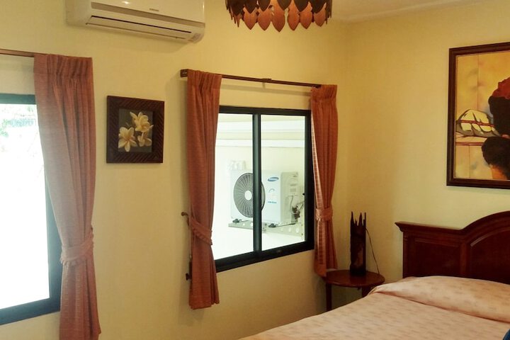 Room 11 of 75