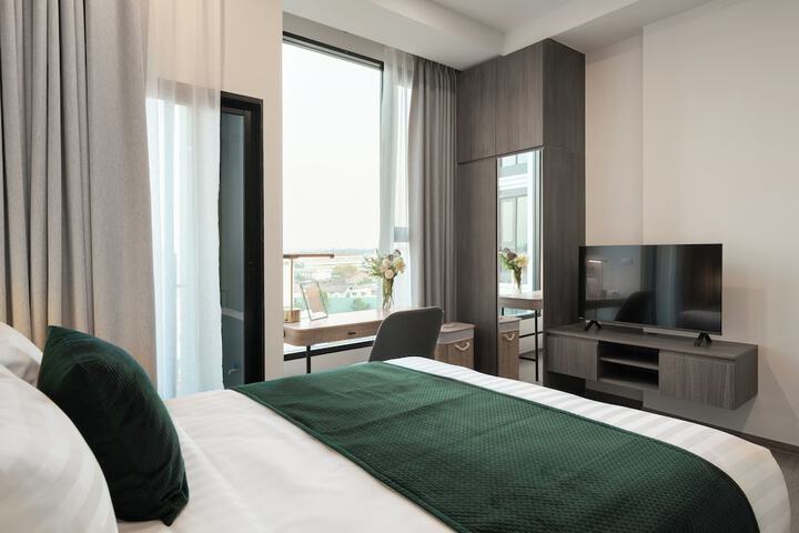 Room 3 of 24