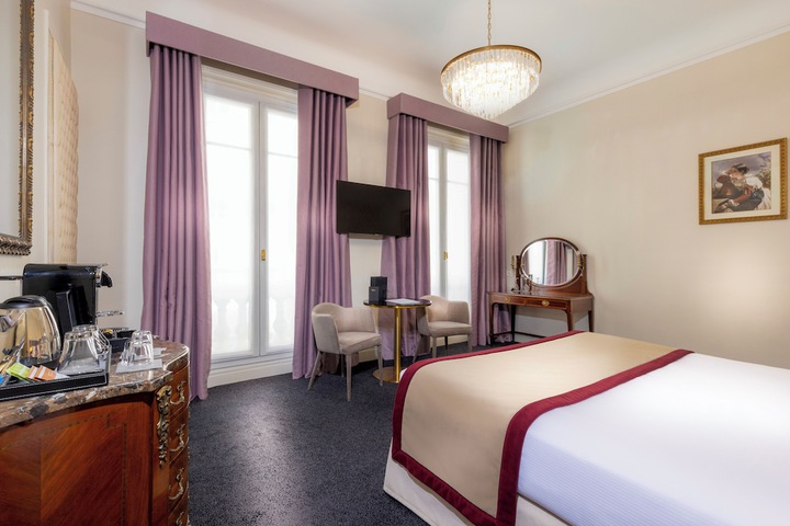 Room 20 of 50