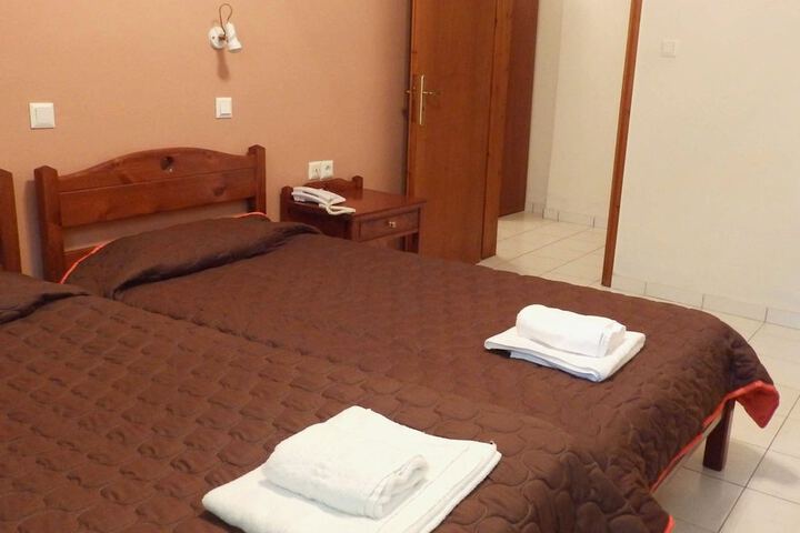 Room 10 of 89