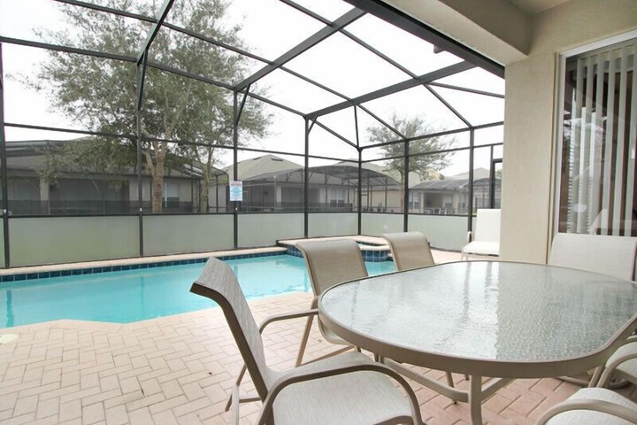 Terrace/Patio 24 of 25