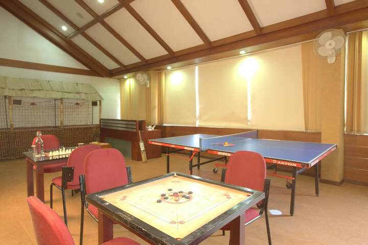 Room 30 of 52