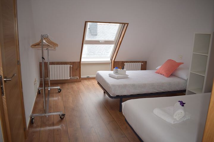 Room 4 of 44