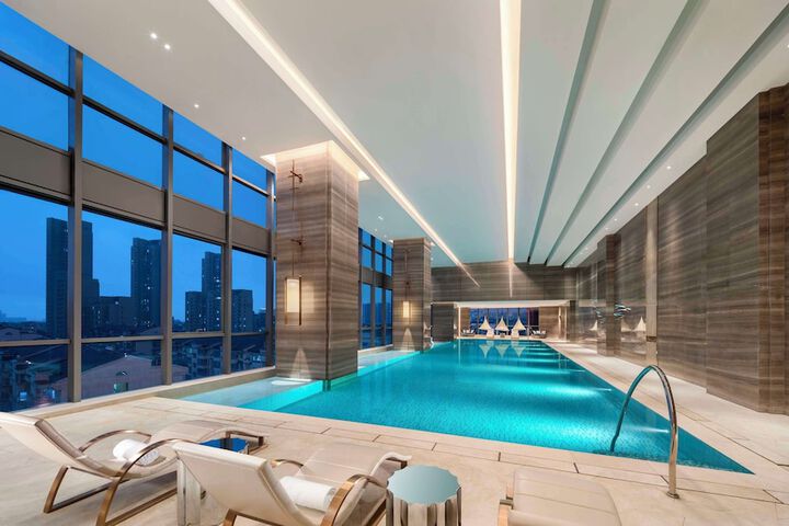 Pool 28 of 49