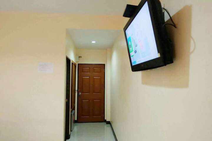 Ballroom/Hall 19 of 23