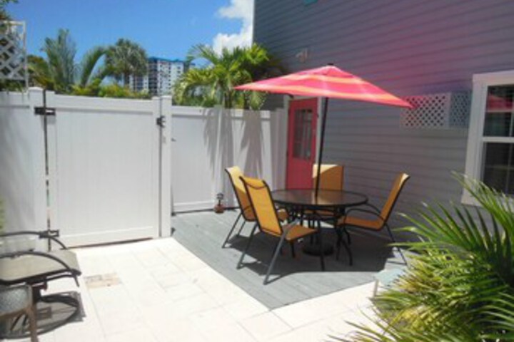 Terrace/Patio 3 of 16