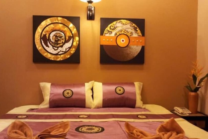 Room 18 of 40
