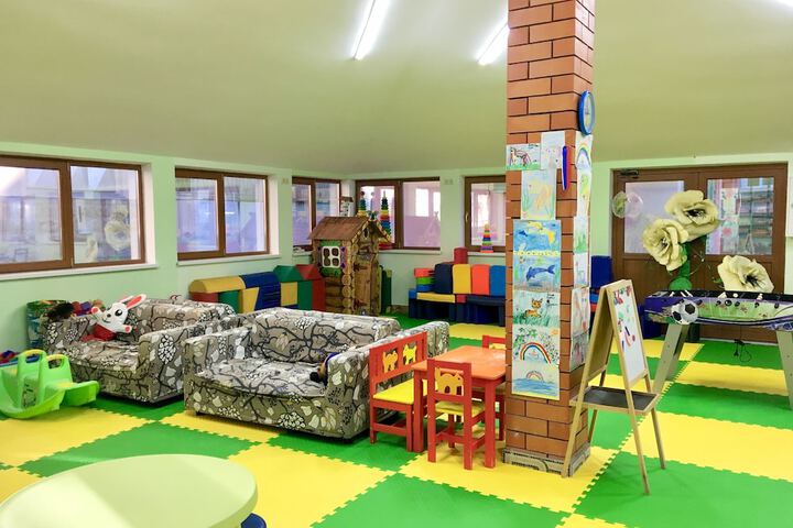 Room 44 of 65
