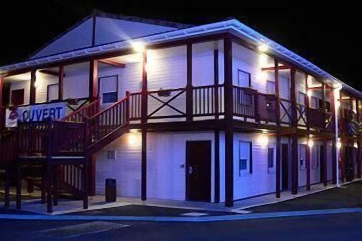 Hotel 23 of 23