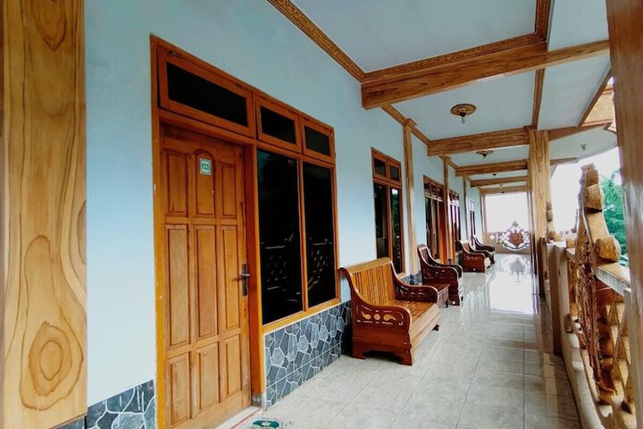 Terrace/Patio 23 of 48