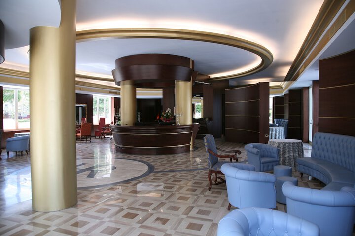 Hotel Lobby