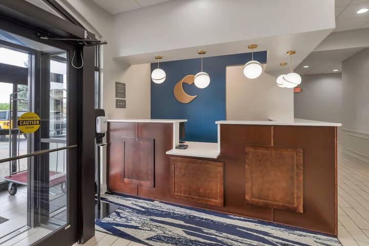 Guest Lobby