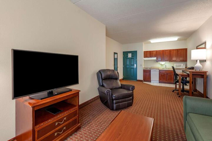 Room 79 of 93