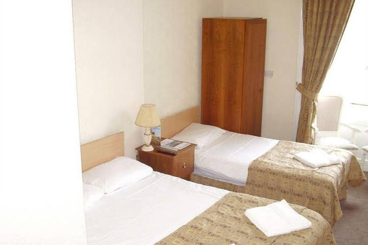 Image of MERITH HOUSE HOTEL
