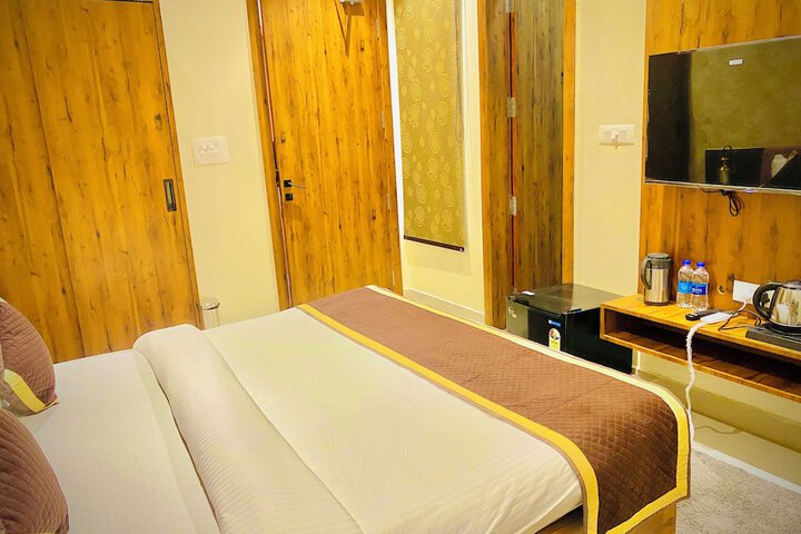 Room 11 of 62