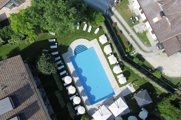Pool 36 of 60