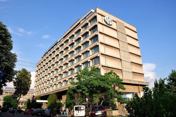 Exterior of Turnu Severin Continental Hotel