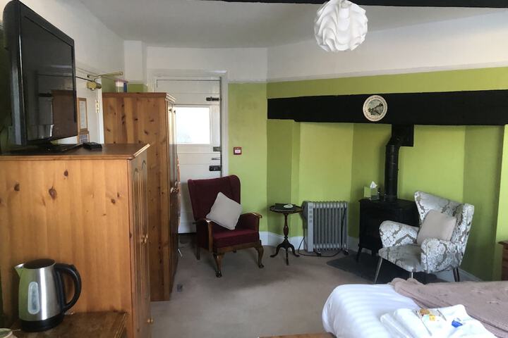 Room 9 of 44