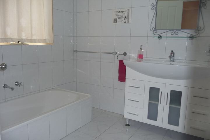 Room 20 of 35