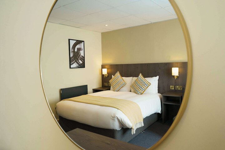 Room 39 of 295