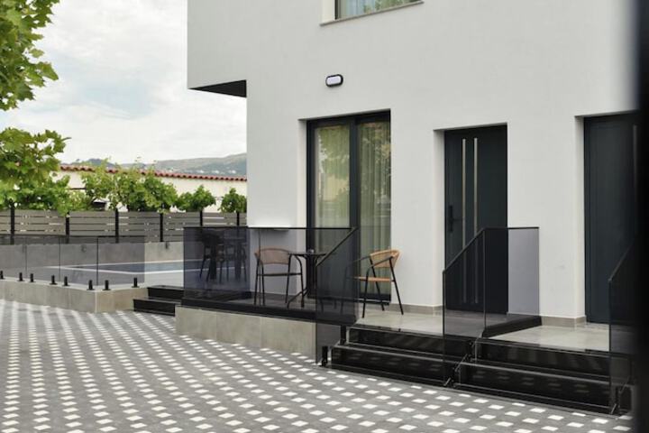 Terrace/Patio 110 of 164