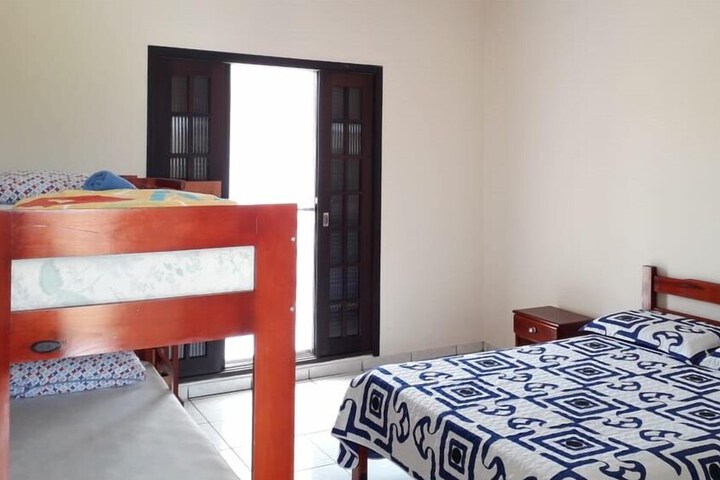 Room 2 of 6