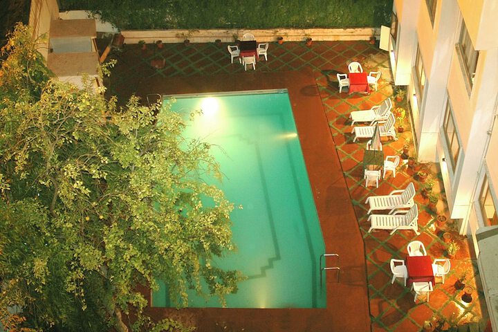 Hotel with Pool