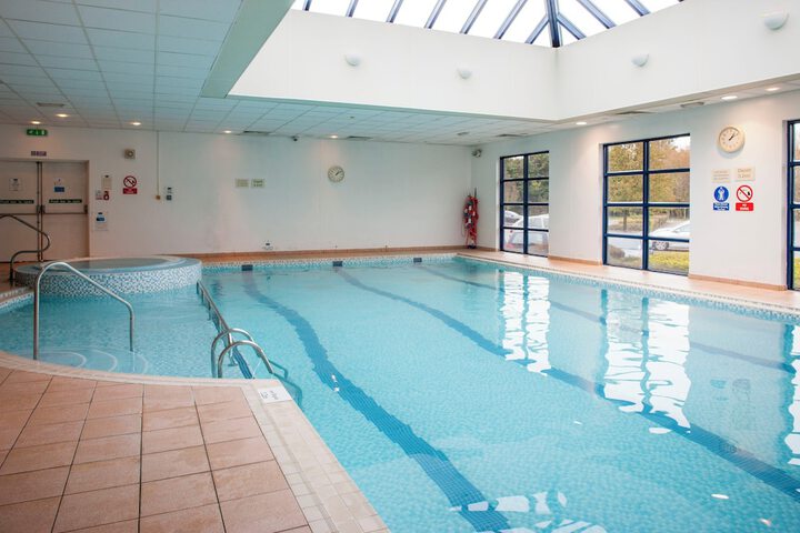 Pool 40 of 84