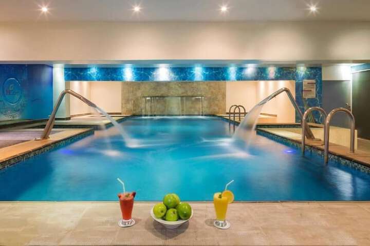Pool 9 of 13