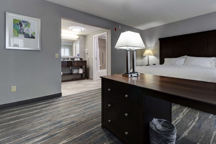 Room 9 of 67