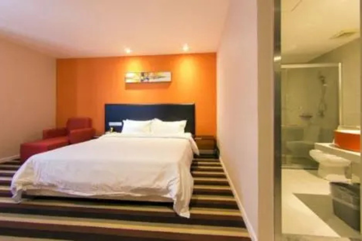 Kai Yi Hotel