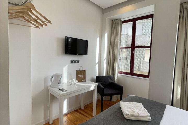 Room 34 of 112
