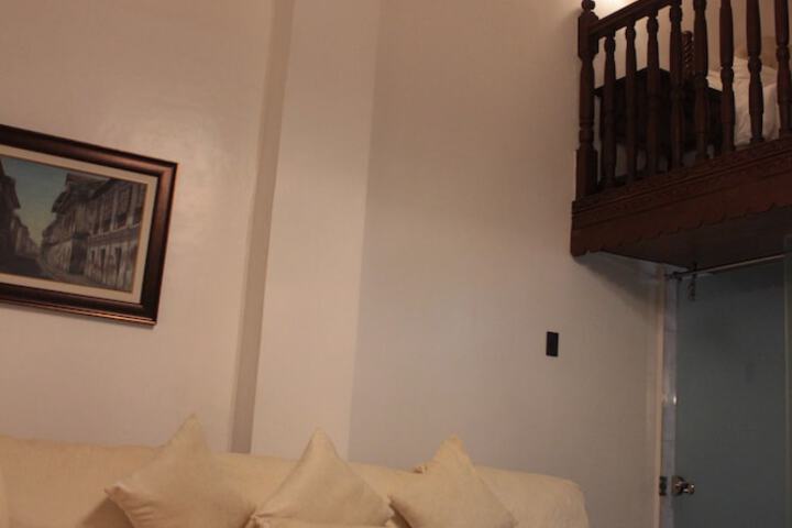 Room 44 of 131