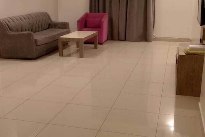 Room 14 of 16
