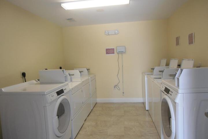 Laundry 19 of 38