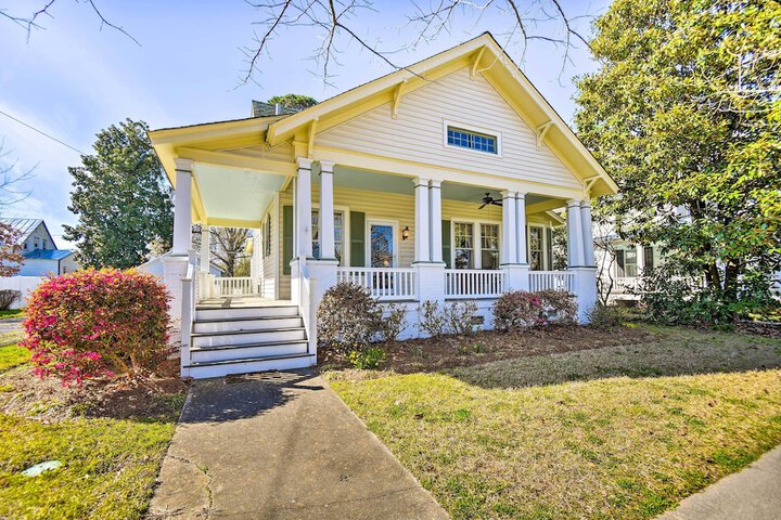 Edenton Vacation Rental w / Patio: Walk Downtown