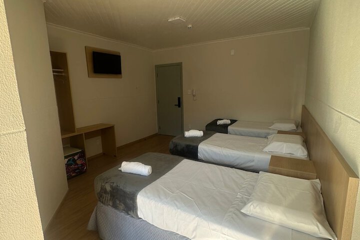 Room 4 of 31