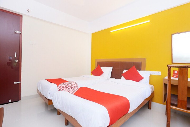 Room 14 of 21