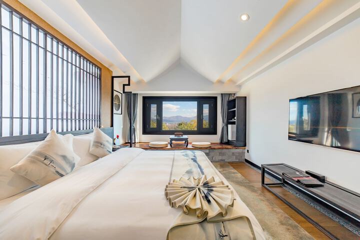 Room 16 of 80