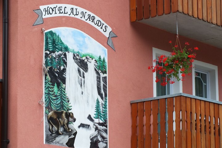 Hotel 26 of 37